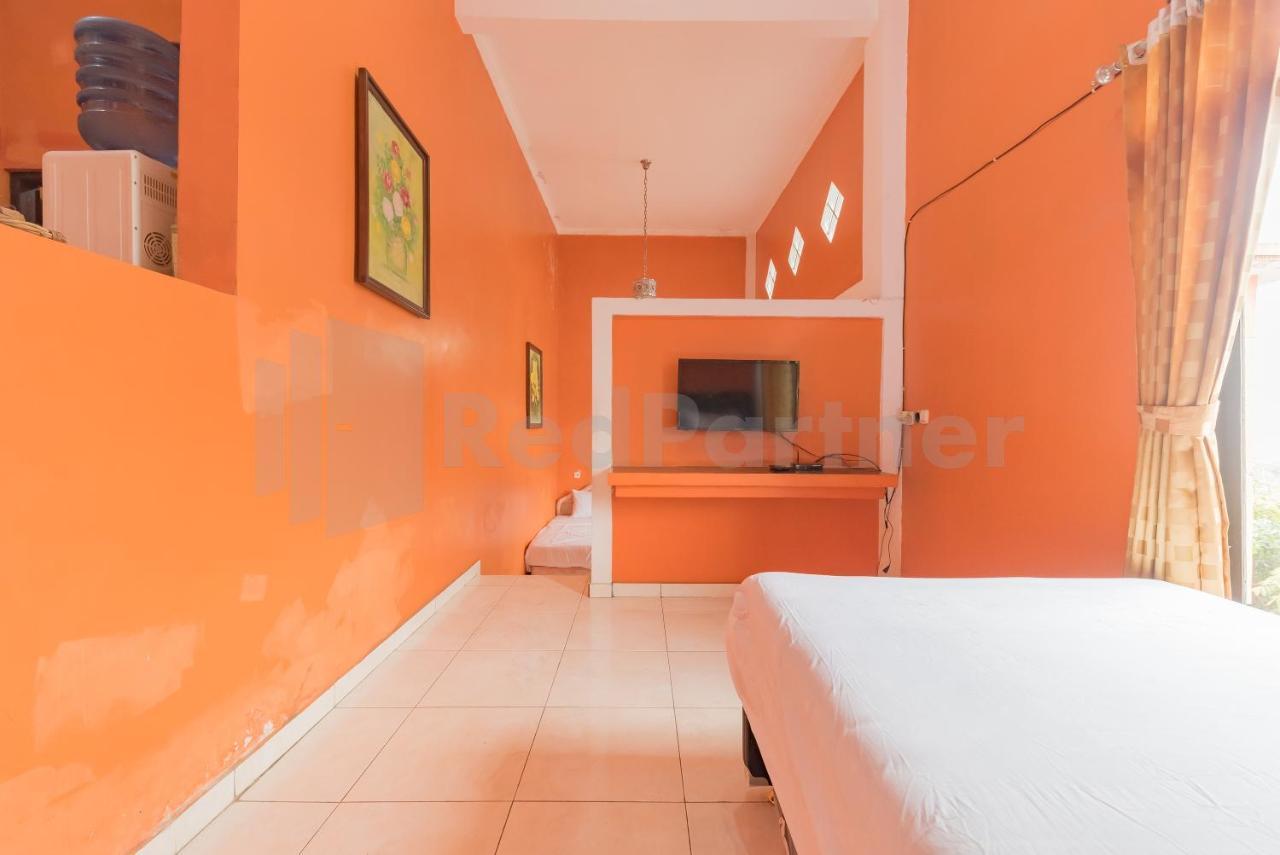 Pondok Hefi Ciwidey Mitra Reddoorz Екстер'єр фото